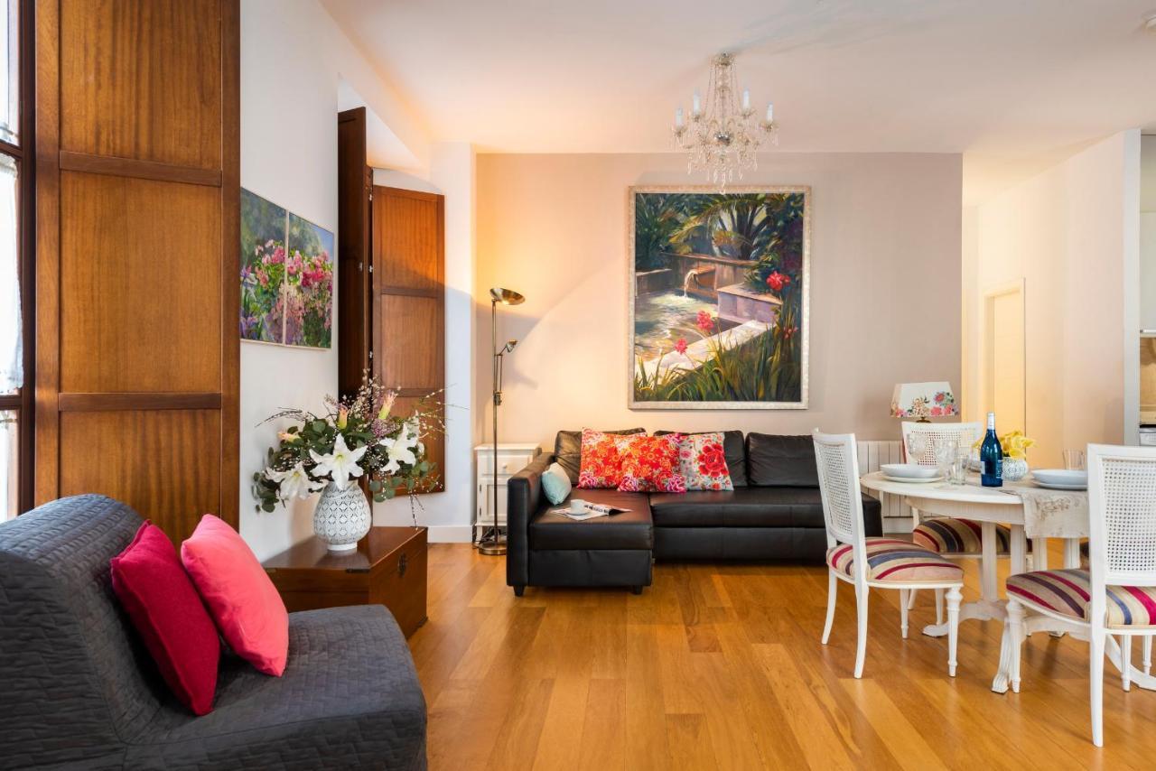 Cathedral Apartment, First Floor إشبيلية المظهر الخارجي الصورة